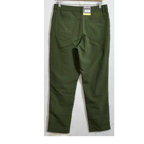 Green NWT Kirkland Signature Men’s‎ 5 Pocket Performance Pant - Picture 3 of 7